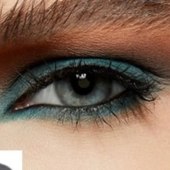 Last one! MAC GOOD JEANS shadow REFILL PAN NIB Powder Kiss - Picture 2 of 6